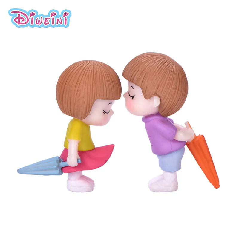 

Boy Girl Lover Rain Day Action Figure Cartoon Character Model Figurine DIY Birthday Cake Decoration Toy Doll House Gift For Kids