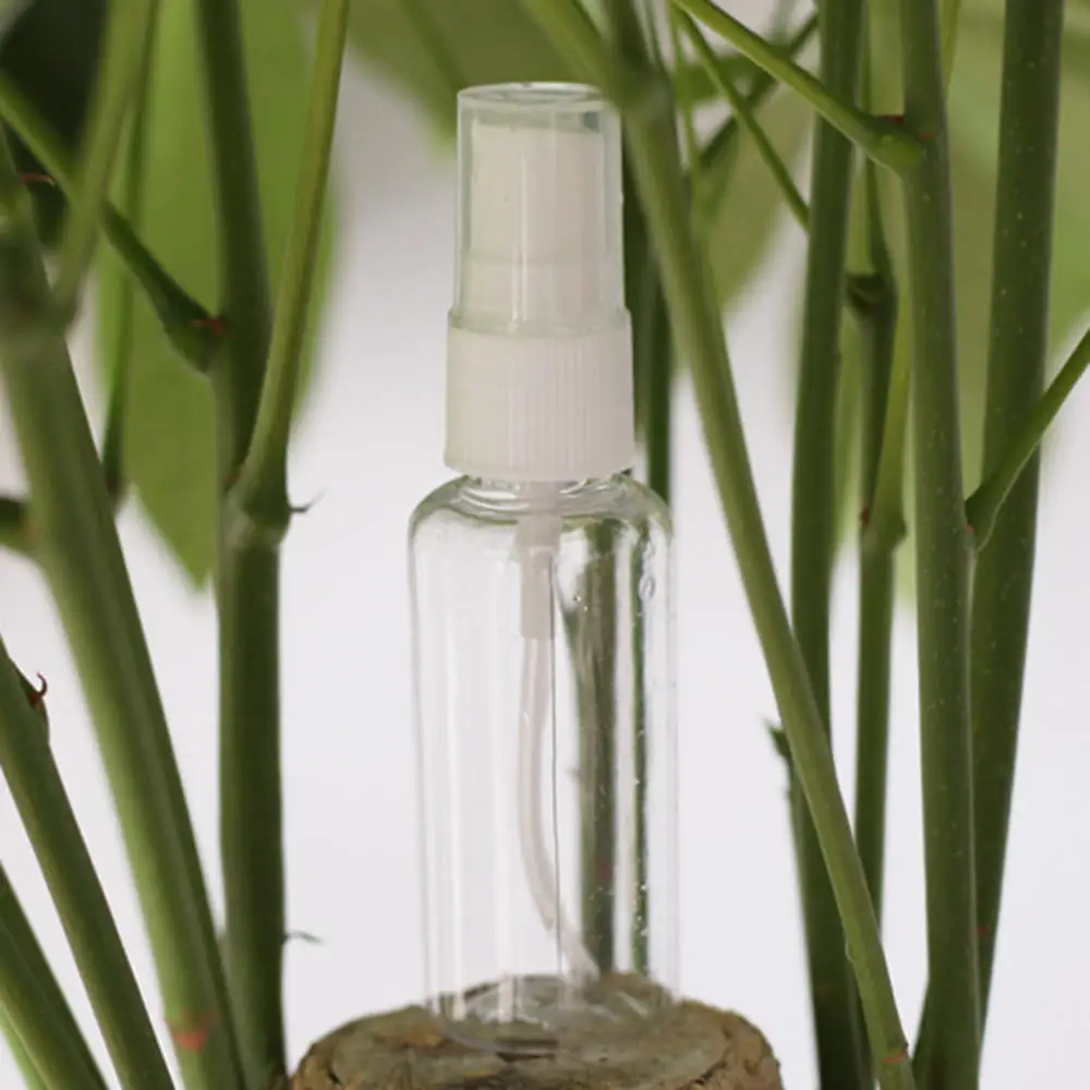 

10pcs Empty Plastic Transparent Spray Bottle Mini Small Container Clear Spray Bottle Makeup Refillable Bottle