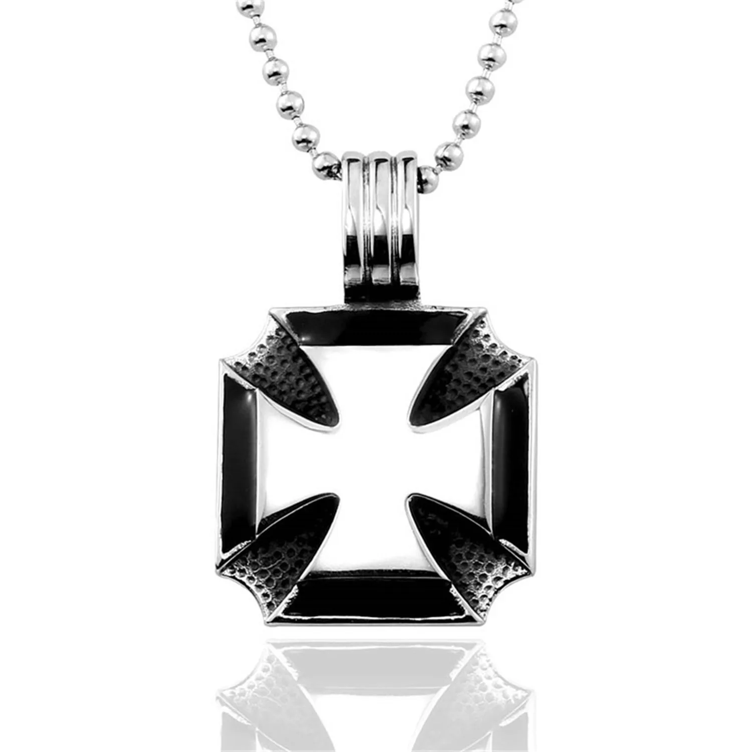 

Mens Stainless Steel Celtic Trinity Knot Triquetra Cross Pendant Necklace