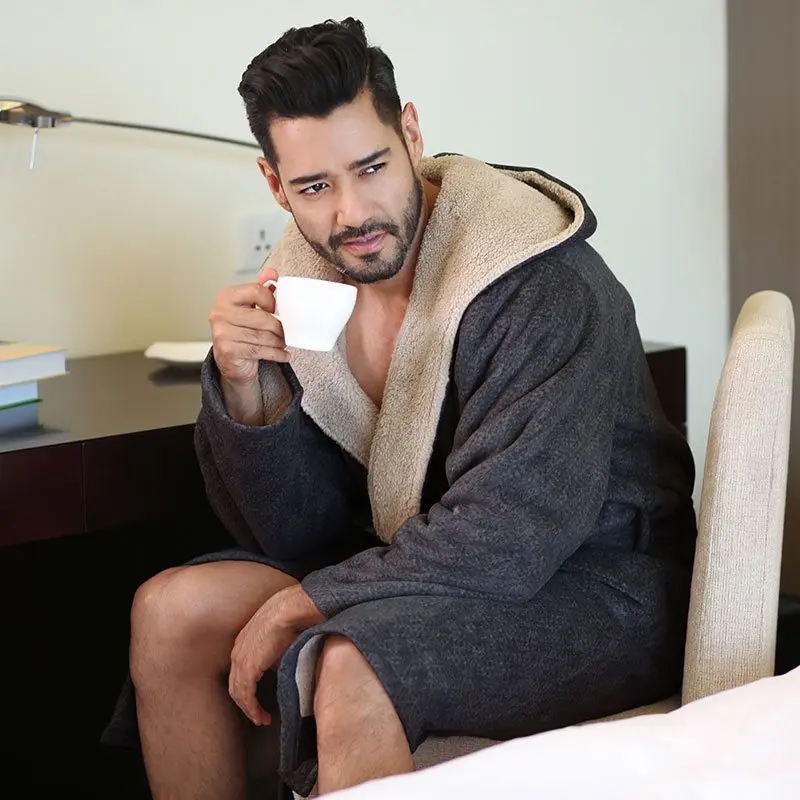 Высококачественные мужские зимние толстые теплые фланелевые халаты с капюшоном