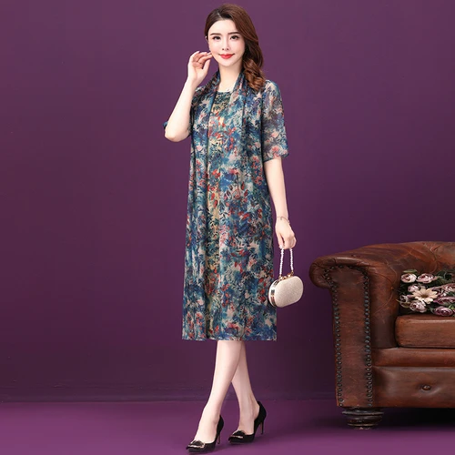 Новинка лета-осени 2021 Стильное женское платье с рукавом в пять минут и разбитыми