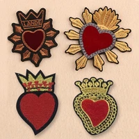 50pcslot embroidery patches clothing decoration accessories gold red love heart diy iron heat transfer applique