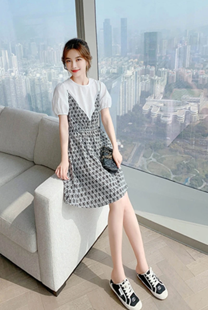 

Sweet 2021 Summer Splicing Short Dresses for Women New Women's Puff Sleeve Plaid Women's Midi Dress Two-Piece Vestidos De Mujer