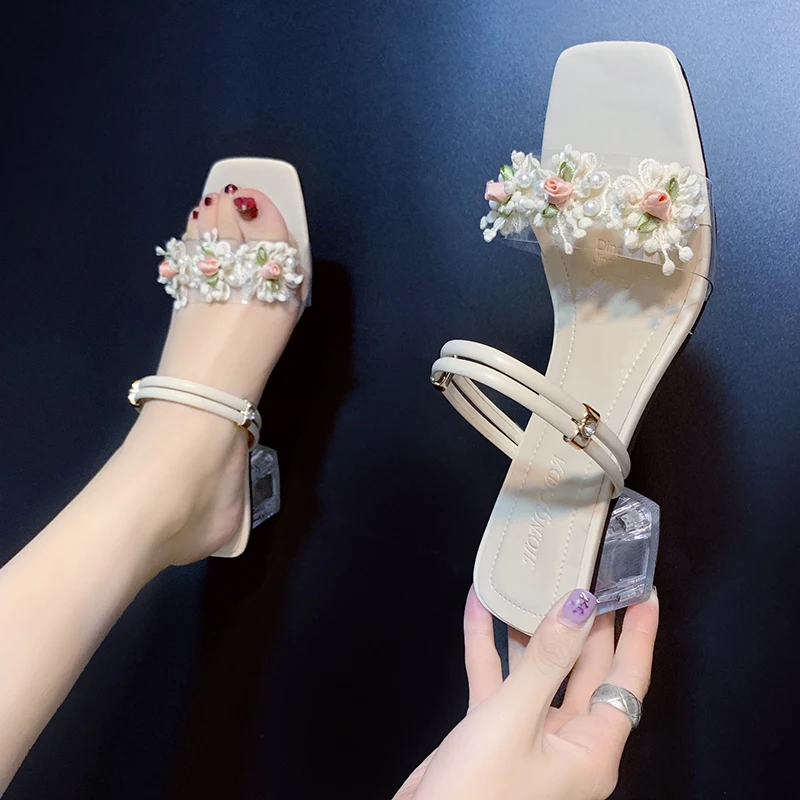 

Female Shoes Ladies' Slippers Beige Heeled Sandals Square heel Med Luxury Slides Flower 2021 Black Block Designer Soft High Buck