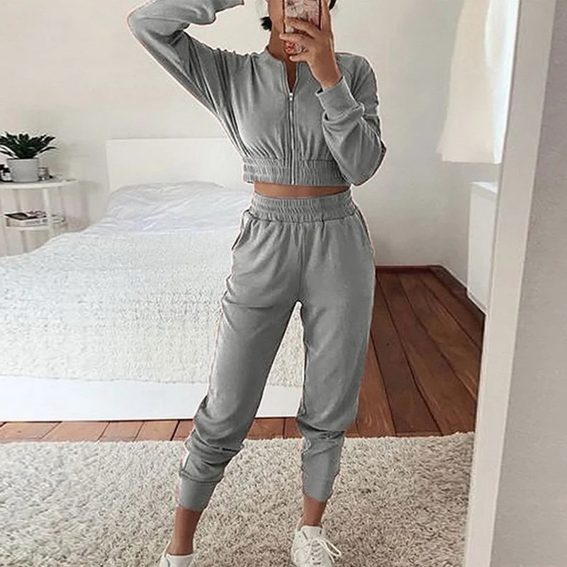 

Tracksuit Set Women Fashion Autumn Streetwear Outfits Female Zipper Crop Top Sport Clothes Solid Color Causal Straight Tracksuit