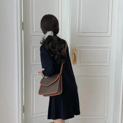 Винтажный элегантный вязаный свитер FINEWORDS корейское осенне-зимнее черное