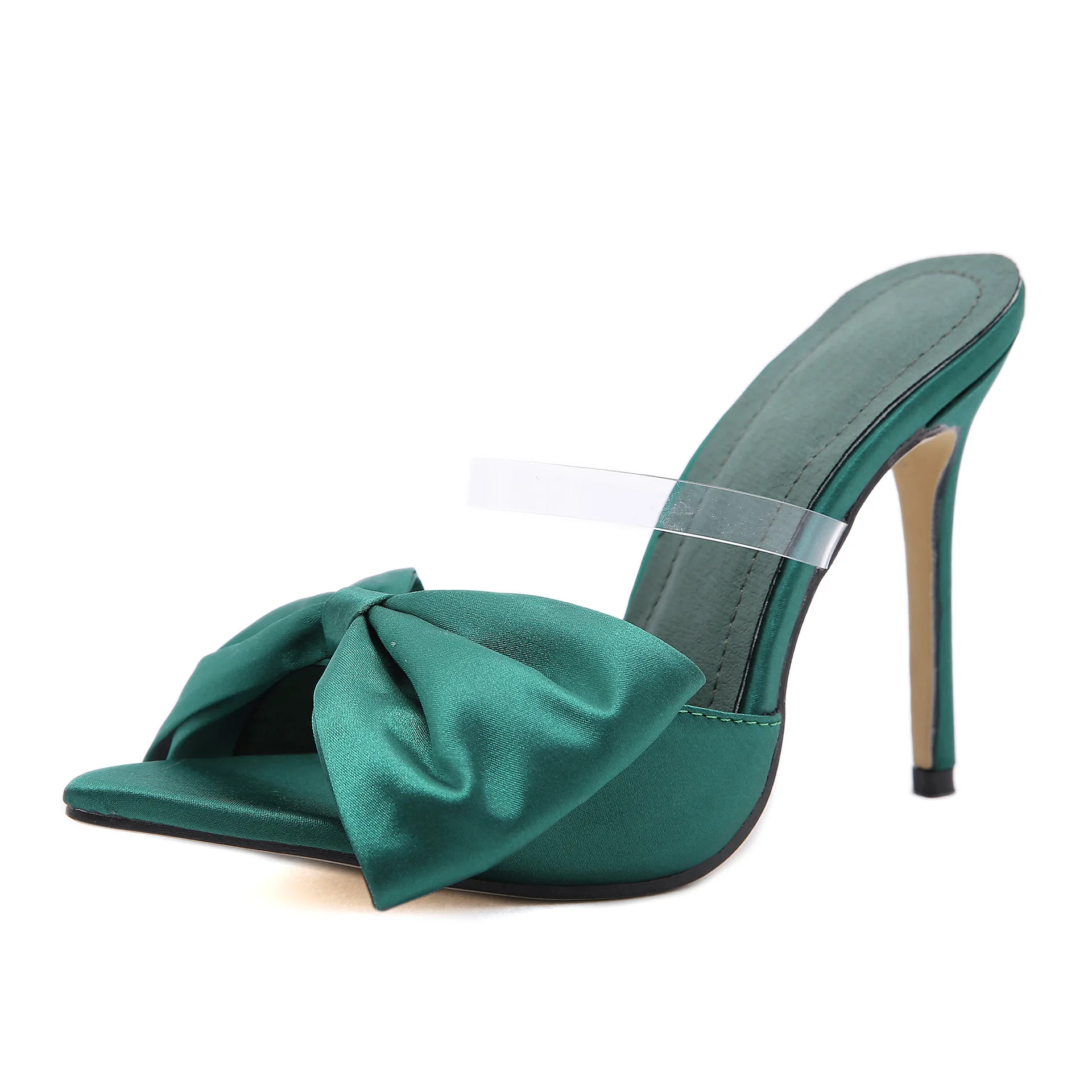 

New high heeled shoes with pointed bow and satin in spring 2021