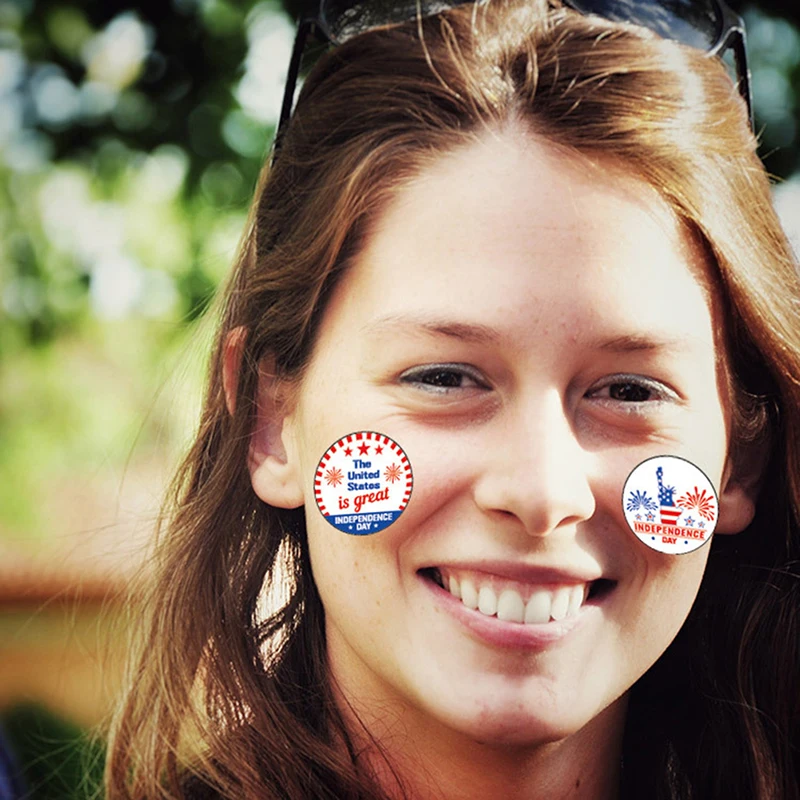 

1roll Independence Day Sticker 500 Pcs Per Roll Sticker Tape Party Decorations