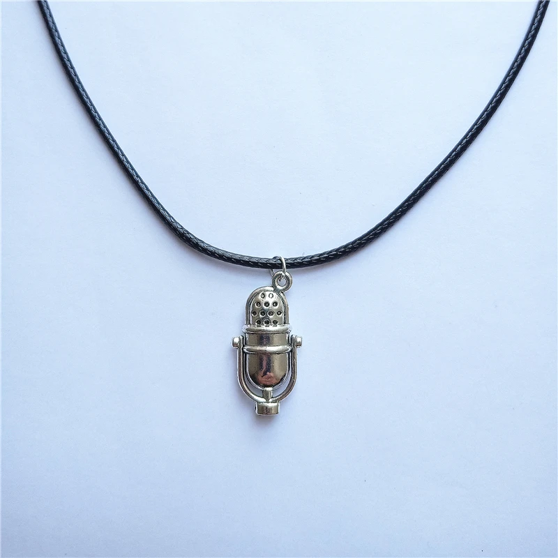 Ожерелье-чокер с подвеской в виде мини-микрофона черный кожаный чокер