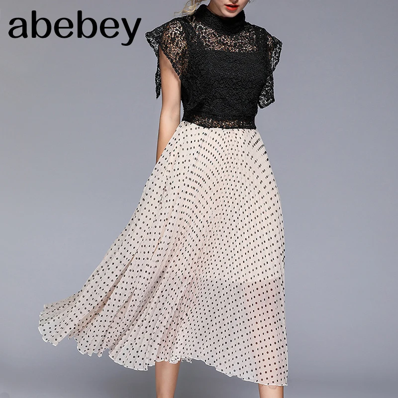 Женское винтажное платье в горошек черное кружевное с круглым вырезом