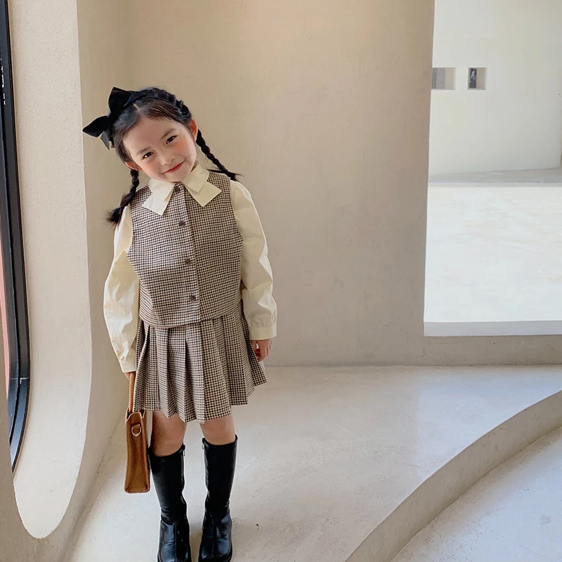 

MILA CHOU 2021 Autumn Girl's Retro College Style 2Pcs Set Plaid Vest Pleated Skirts Children Cotton Long-sleeve Shirt Kids Suit
