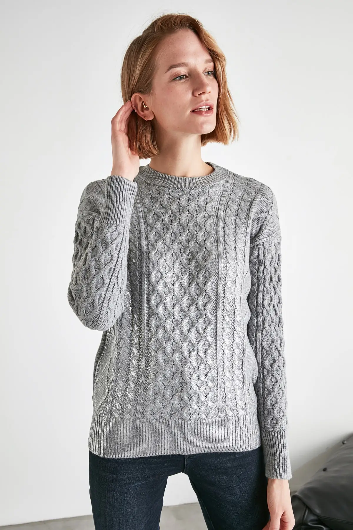 

Trendyol Leaf Mesh Detailed Knitwear Sweater TWOAW21KZ1597