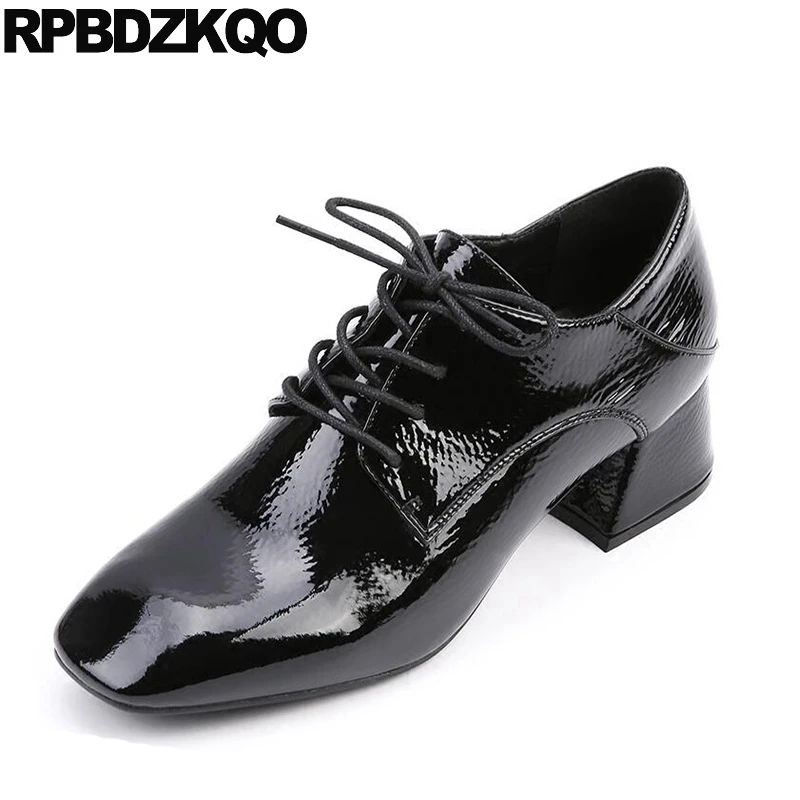 

Square Toe Medium Heels Brown Thick High Ladies Patent Leather Pumps Quality Black Chic Fashion Shoes 2021 Luxury Women Lace Up