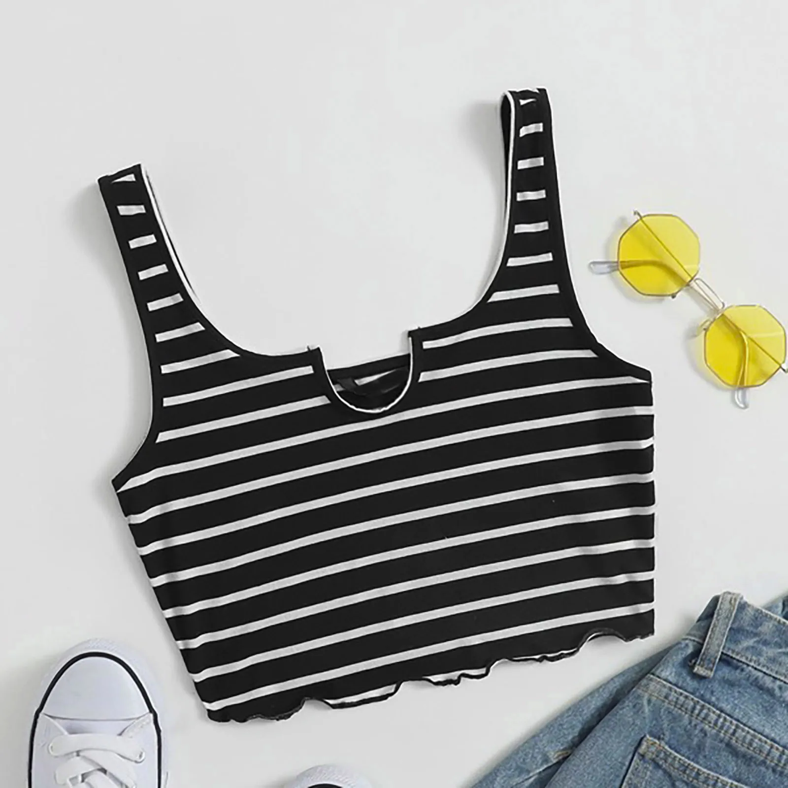 

Top Fashion Tanks Women's Fashion Halter Tank Top Printed Navel Short Vest Camisole Top Feminino Verano 2021 New Hot Sale