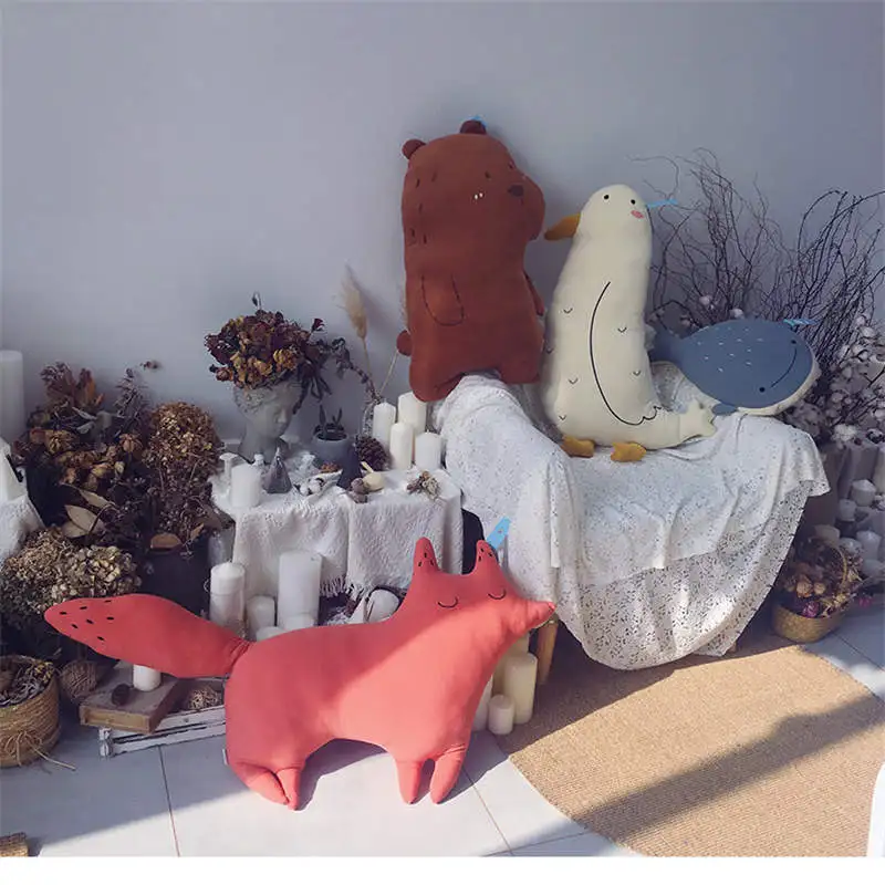 Супер Мягкая Подушка Спящая Кукла с Вами Лиса Кит Ленивая Плюшевая Игрушка Подарок Милая плюшевая подушка на кровати.