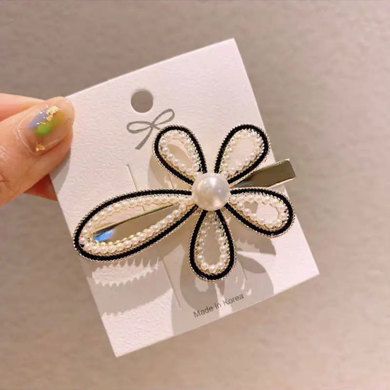 

Korean Fashion Rhinestone Barrette for Women Sweet Pearl Geometric Bowknot Hairpins Jewelry Girl Hair Accessories 2021 New