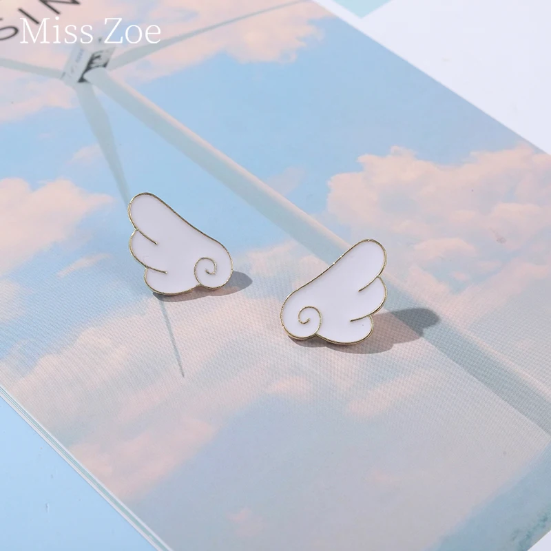 

Angel Wing Enamel Brooch Pins For Women Badges On Backpack Brooches On Clothes Lapel Jewelry Unique Gifts For Doctors And Nurses