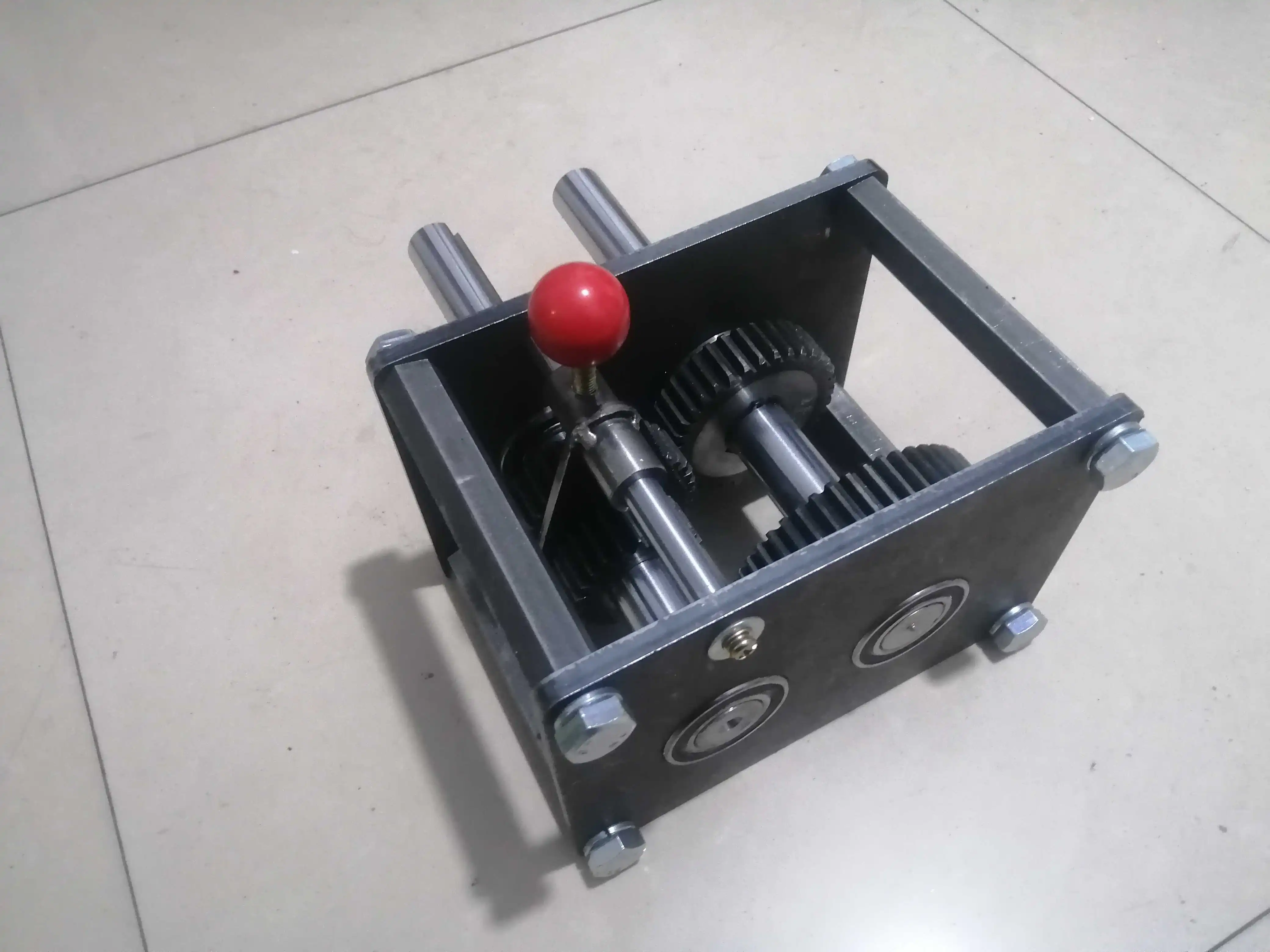 

Hydroelectric generator power 20 kw 3 gear shift order 1:1:2 growth speed reduction speed gear box