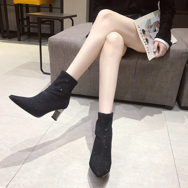 Новинка 2019 классические модные женские осенние ботильоны с острым носком