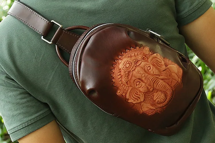 

casual Free Shipping,Brand waist bag,quality Leather bag,fashion mens multifunctional bag.sales,gift cool Elephant chest packs
