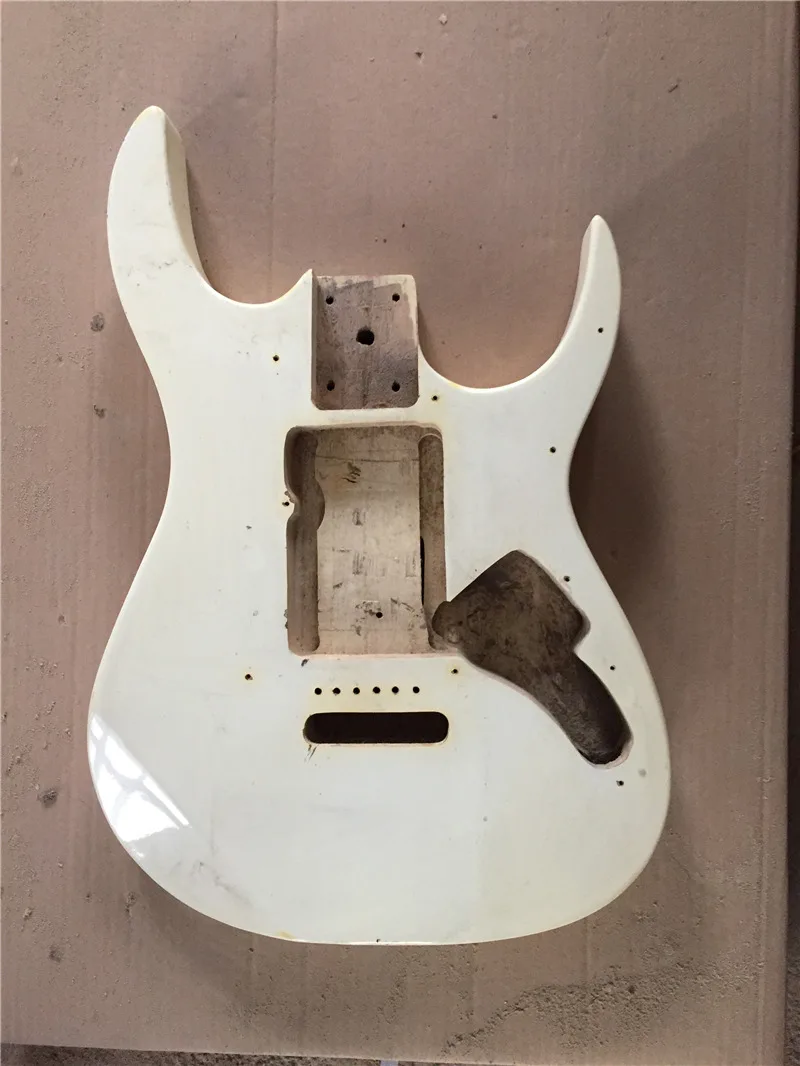 

Afanti Music Electric guitar/ DIY Electric guitar body (AMW-264)