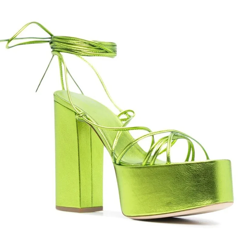 Женские босоножки на высоком массивном каблуке шнуровке с круглым носком | Обувь