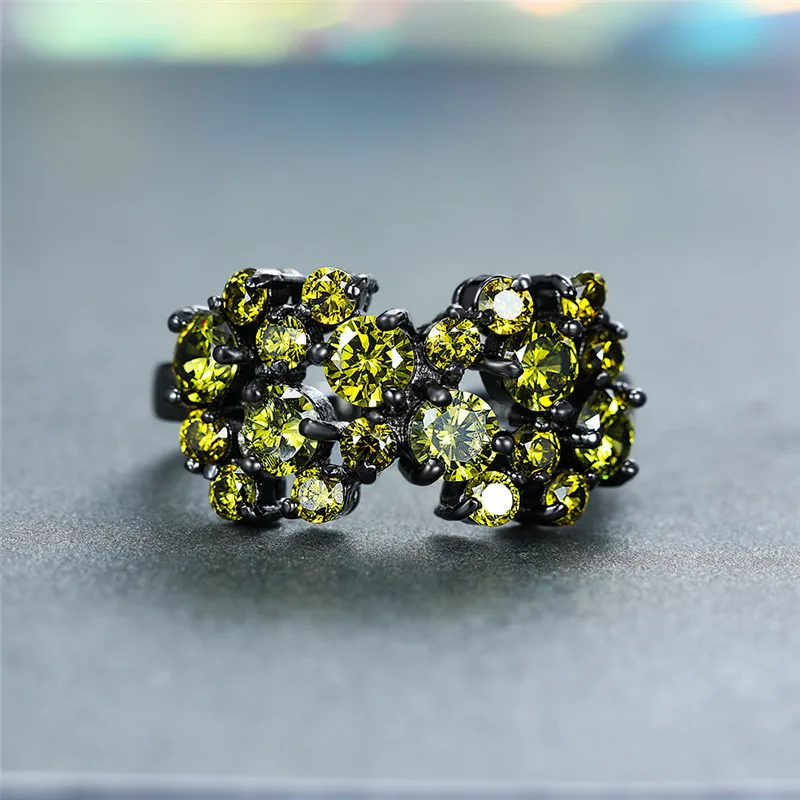 Кольцо женское обручальное оливковое Черное золото кольцо с зеленым камнем