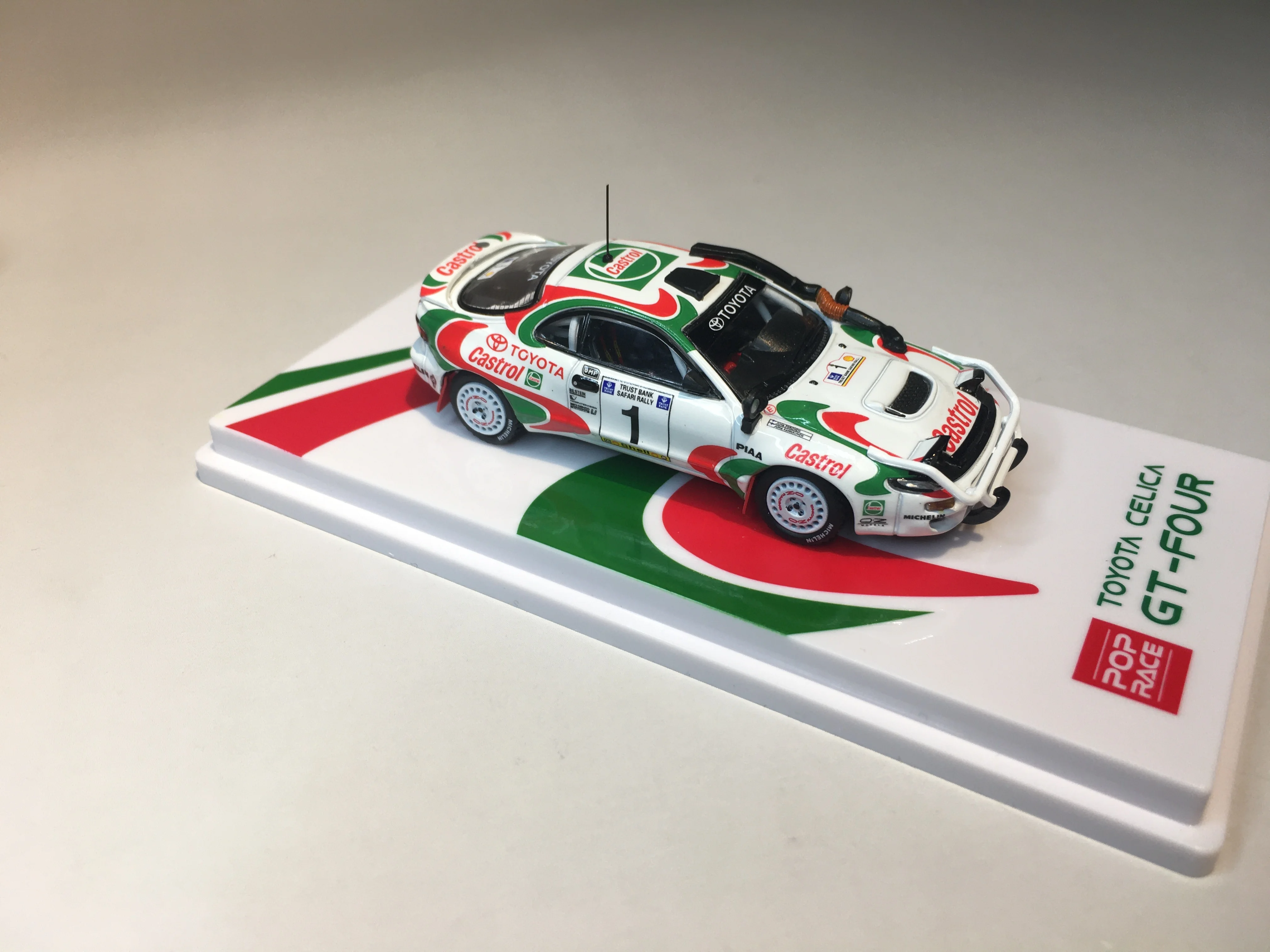 

POPRACE 1/64 Toyota Celica GT-FOUR ST185 #1 Safari Rally 1993 PR64-185-93WRC01 Die Cast Model Car Collection Limited