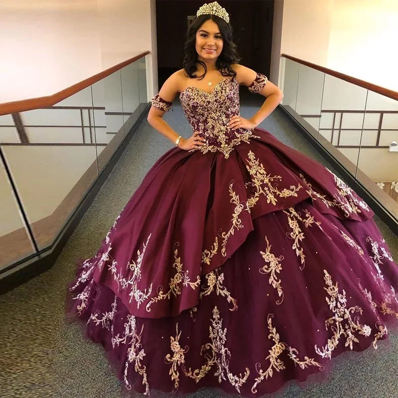 

Burgundy Quinceanera Dresses 2021 Princess Ball Gown Sweetheart Off Shoulder Appliques Sequined Tiered Pageant Sweet 15 Dress