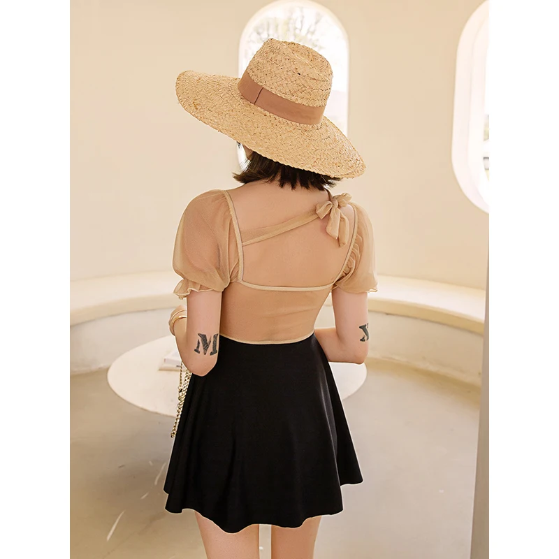 

Женский слитный купальник с пуш-ап и принтом, с коротким рукавом