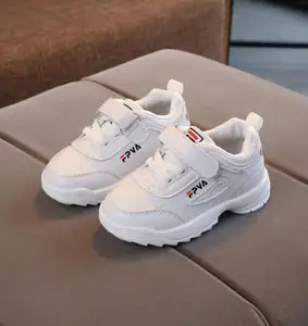 Весна 2021, модные кроссовки для мальчиков и девочек, кожаные кроссовки для малышей и маленьких детей, детская школьная спортивная обувь, мягкая обувь для бега