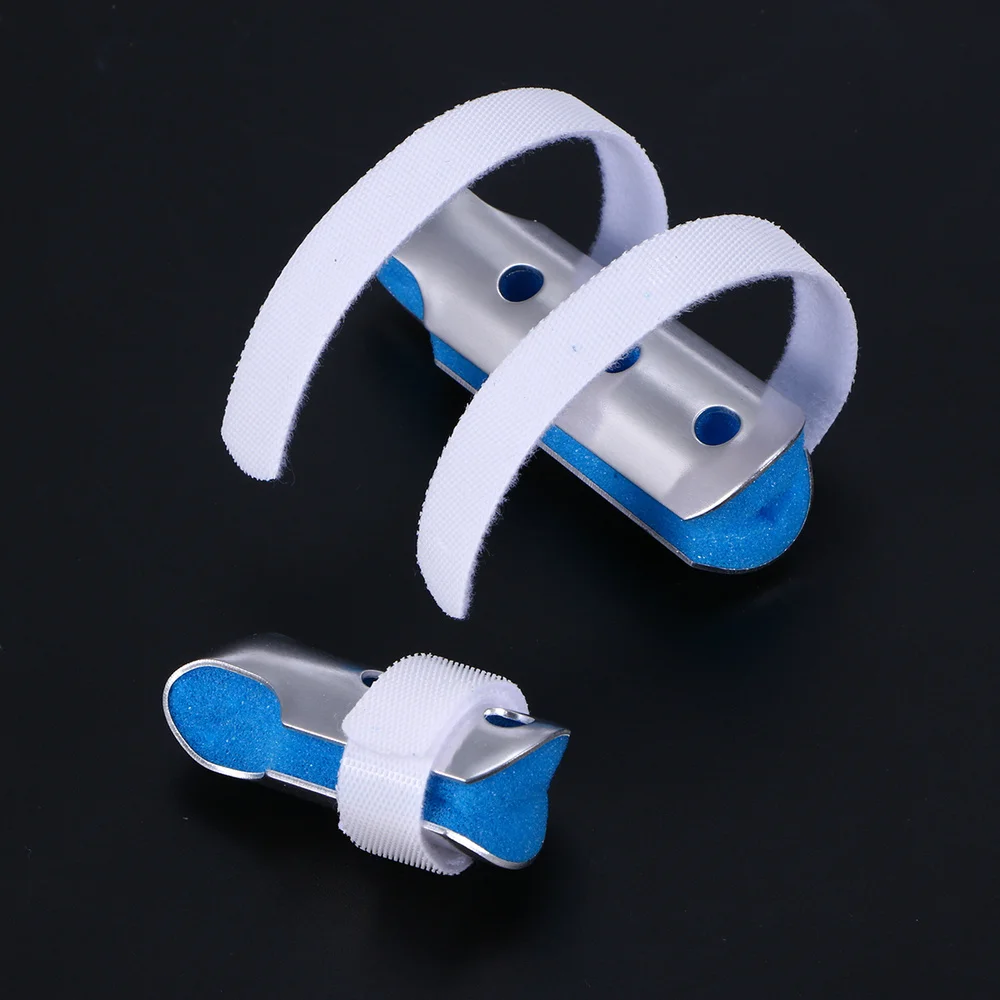 

3-Size Pack Finger Splints for Finger Knuckle Immobilization of Adults and Children with Interior Loop Straps and Protectiv