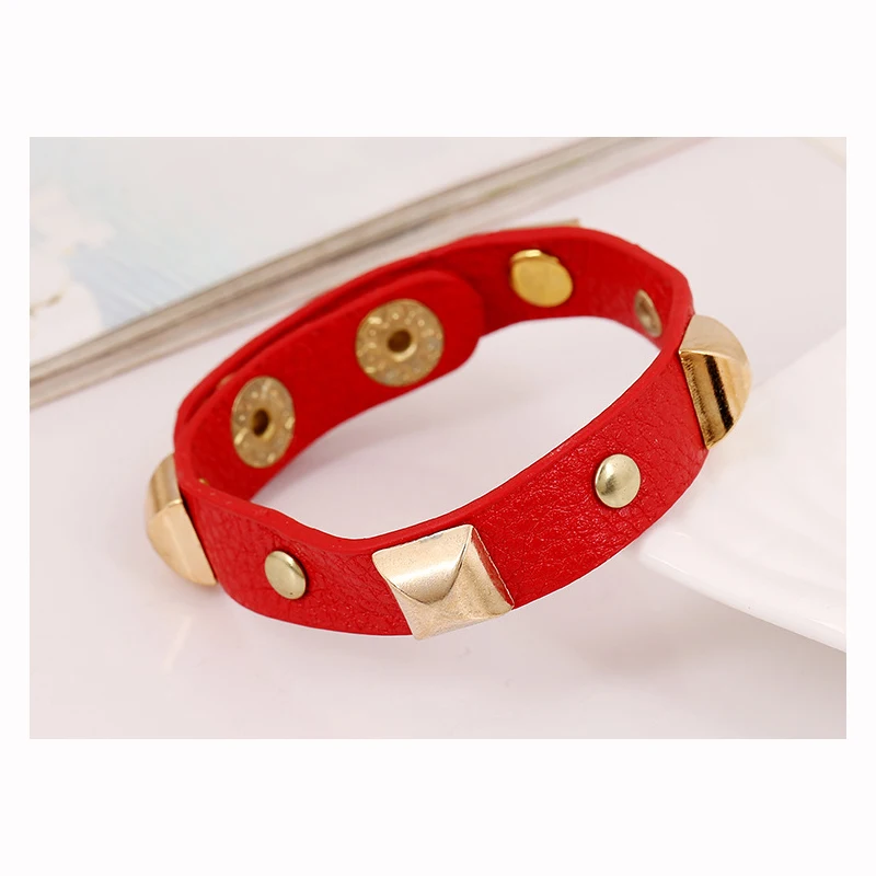 2019 Новый PU с золотыми заклепками Леди Мода высокое уличный стиль кожаный браслет