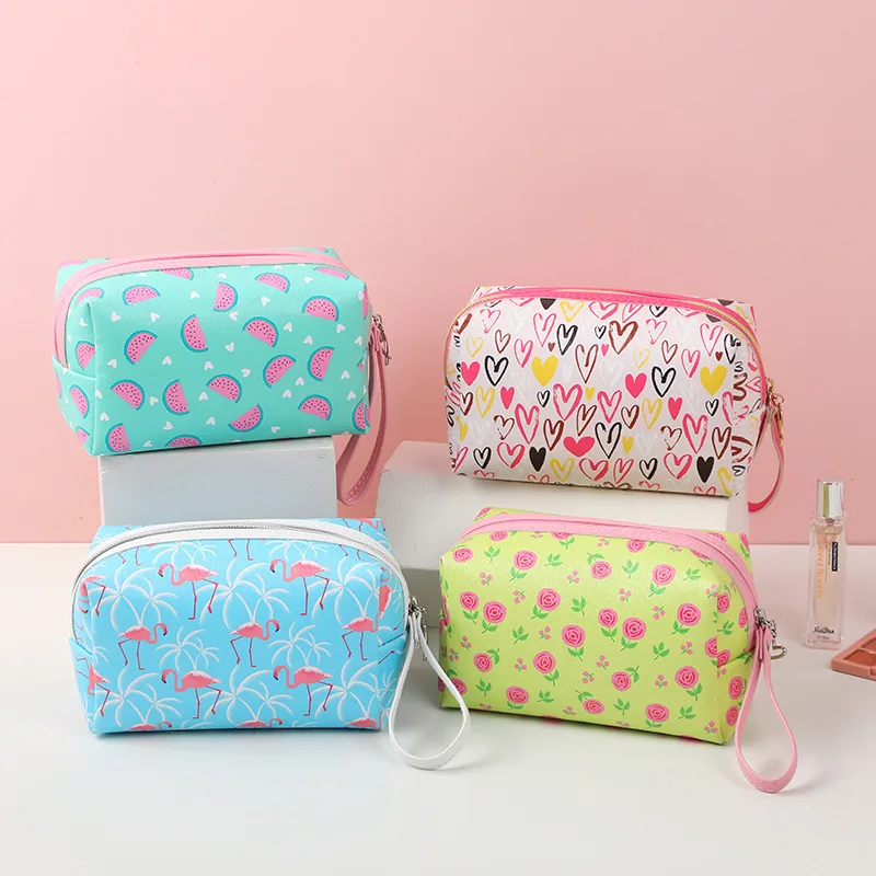 

Portable PVC Zipper Casual Cosmetic Bag Floral Printed Leather Storage Bag To Wash Out