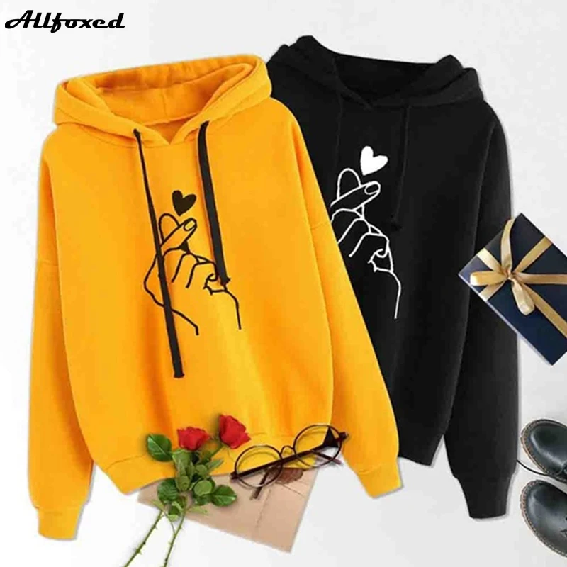 

Women's Harajuku Hoodies Casual Heart Love Printed Sweatshirts Autumn Long Sleeve Loose Pullovers Candy Color Ladies Clothing