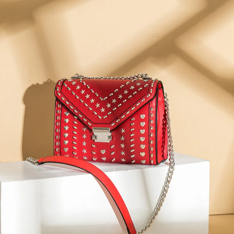 

Women Chain Single Crossbody Bag Luxury Rivets Red Envelope Bags Vintage Pu Leather Shoulder Handbag Fashion Flap Messenger Bag