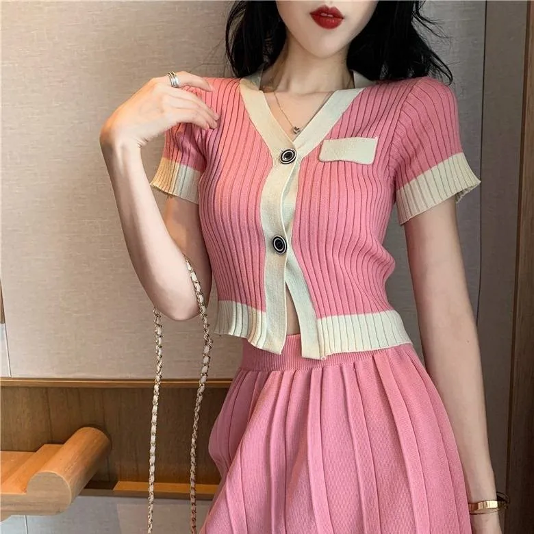 Элегантный женский комплект из двух предметов свитер и юбка Женский вязаный