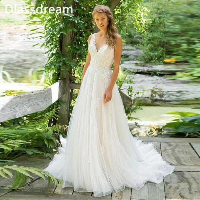 

White Appliques Elegant Wedding Bridal Dresses Sweep Train Customized V-neck Spaghetti Straps Backless Zipper Vestidos De Novia