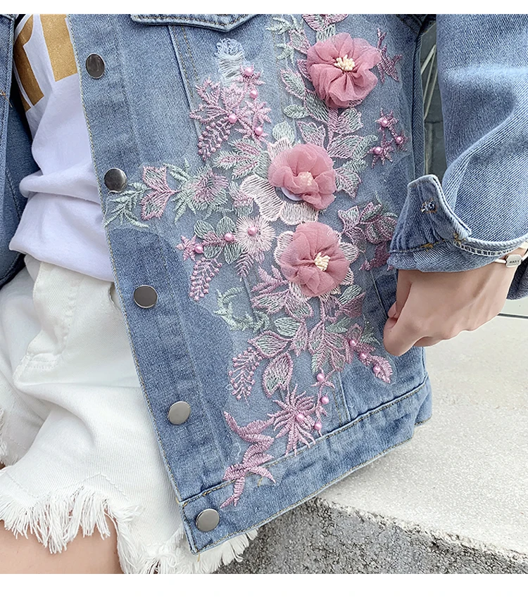 

Spring And Autumn Korean Version Of Heavy Industry Embroidery Three-Dimensional Flowers Ripped Denim Short Women Loose Jacket