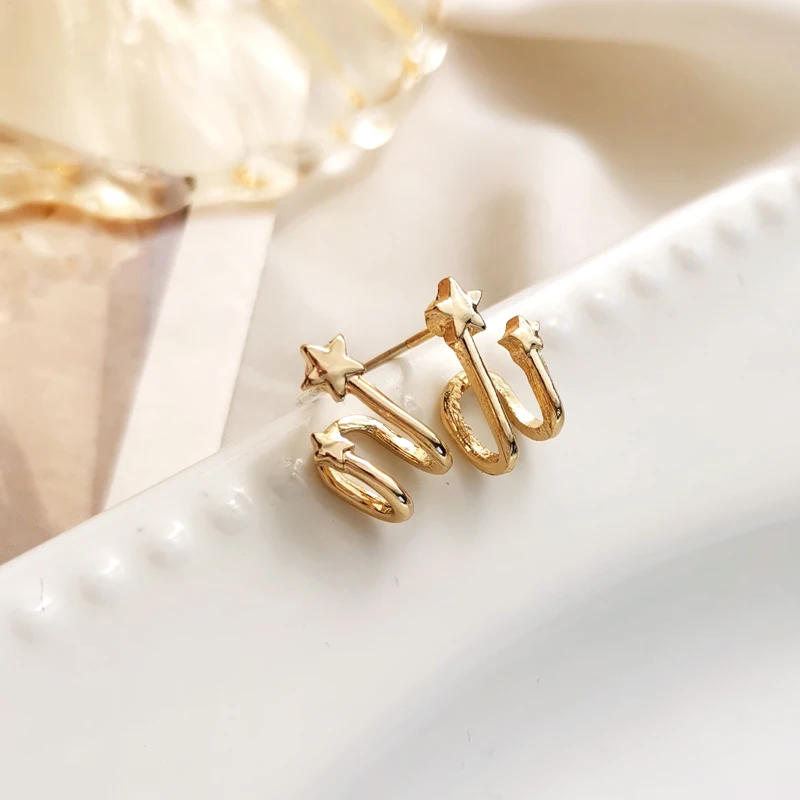 

S925 needle Fashion Jewelry Star Earrings 2021 New Design Simply Golden Plating Hot Selling Stud Earrings For Women Gifts