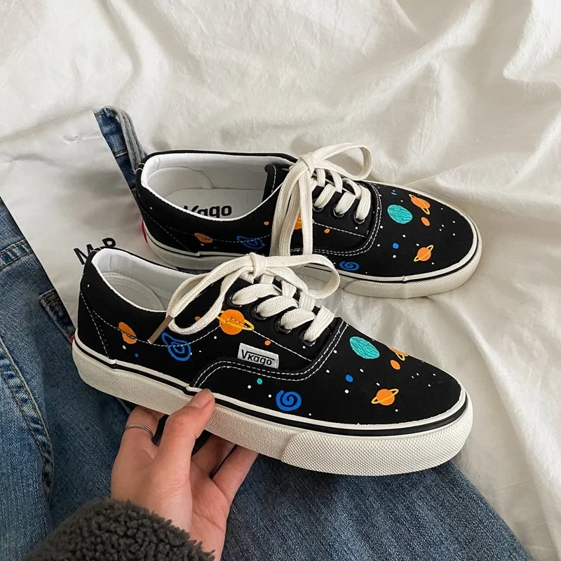

Girl Canvas Shoes Chic Fashion Student Skateboard Shoes Star Print Sneaker Short Style Lace Up White Black 35-40 Universe Planet