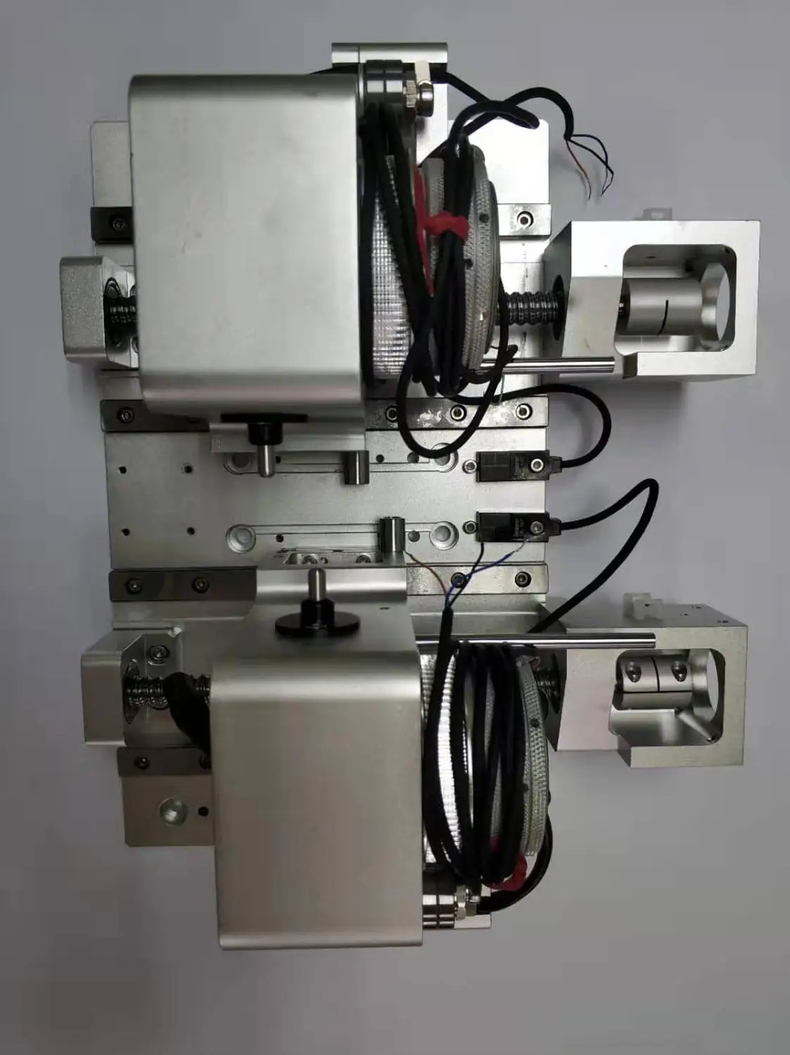 CNC Двойные головки Осциллирующий нож Инструменты держатель