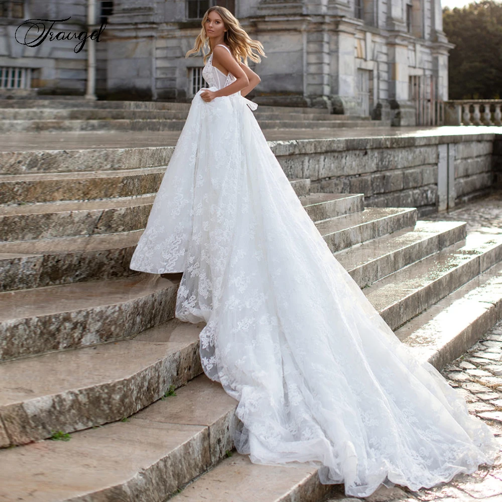 

Traugel V Neck A Line Lace Wedding Dresses Elegant Appliques Sleeveless Backless Bride Dress Chapel Train Bridal Gowns Plus Size