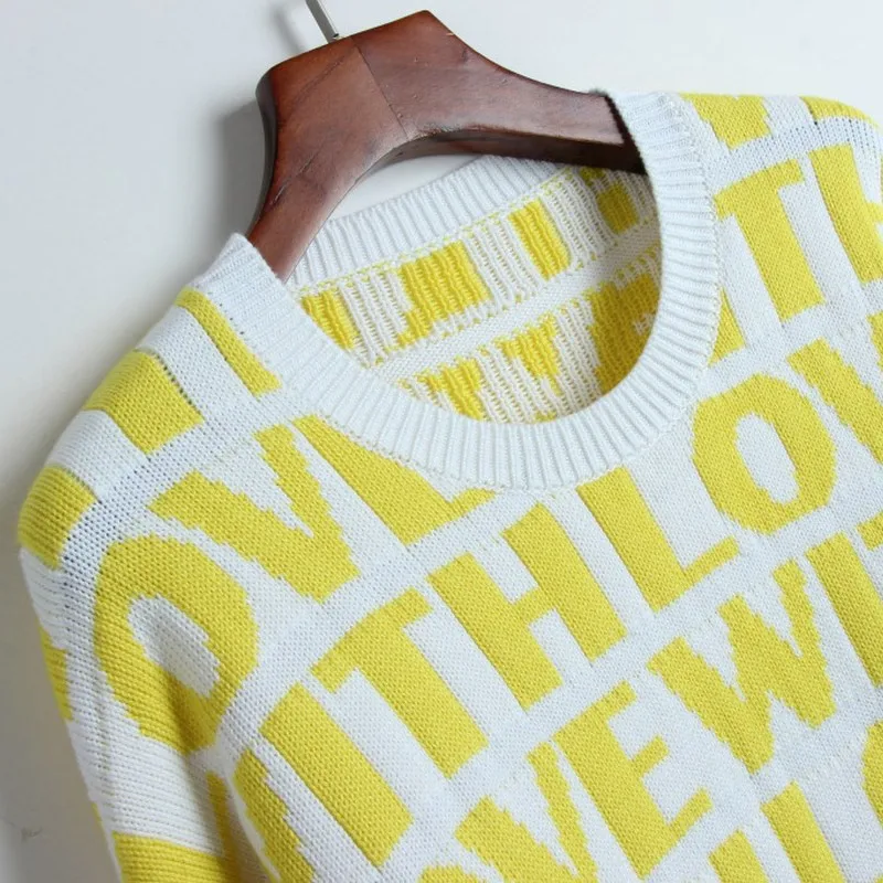 Свитер женский жаккардовый с надписью любовь и длинным рукавом | Женская одежда