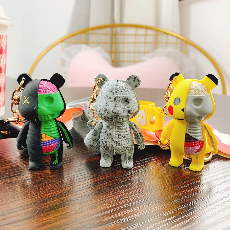 

Cartoon Funny Half Skull Body Bear Keychain Fashion Punk Animal Keyring Car Bag Pendant Key Chains Couple Halloween Gift
