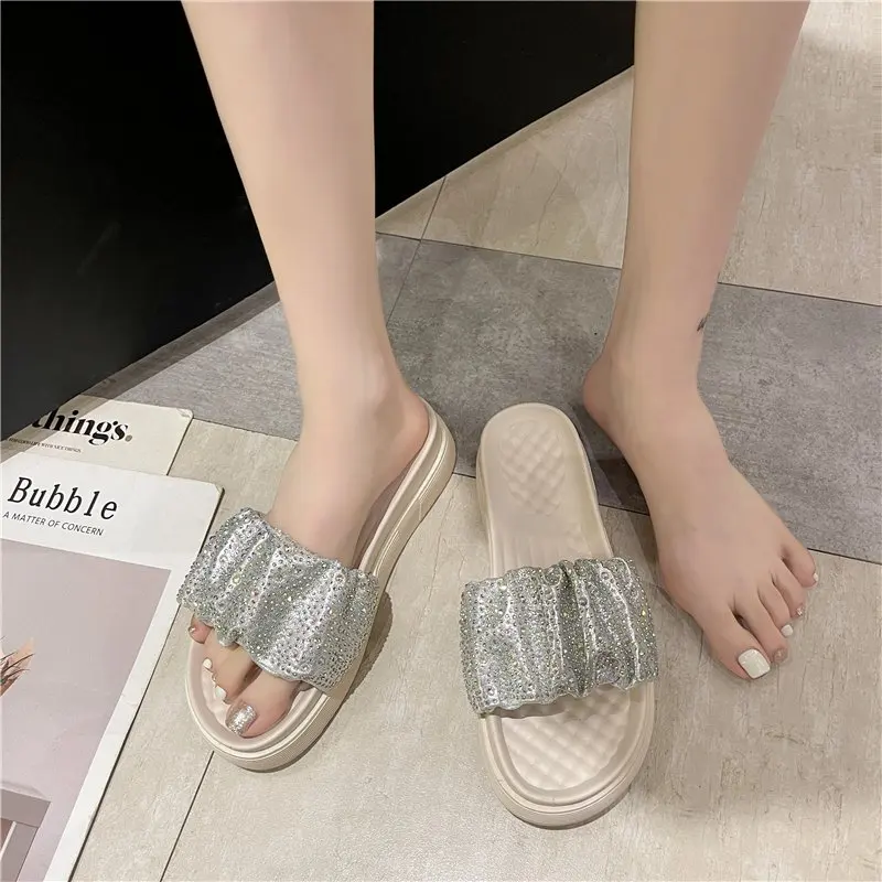 

House Slippers Platform Women Luxury Shoes Glitter Slides Pantofle Shale Female Beach Designer Jelly 2021 Flat Sabot Rubber Crys