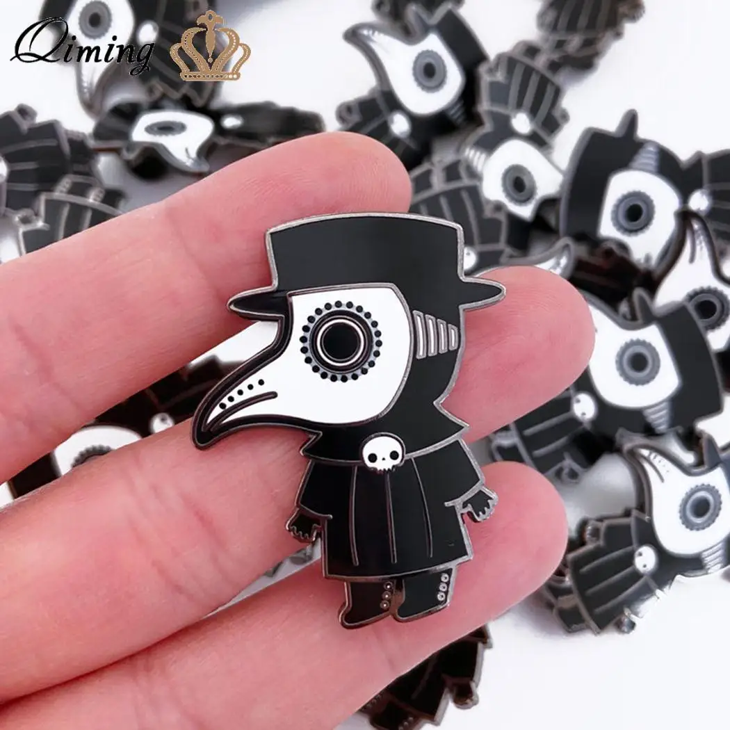 Женская эмалированная брошь-значок в виде черепа