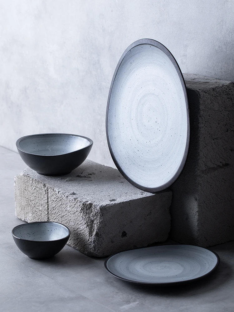 Керамическая миска особой формы большая тарелка домашняя для стейка креативная