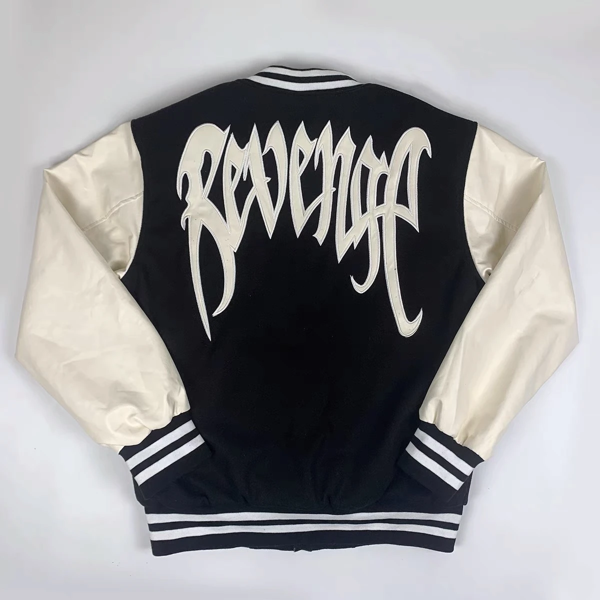 

Revenge Varsity Jacket Men Women 1:1 Best Quality Embroidered Leather Sleeves Stitching Baseball Uniform XXXtentacion Clothes