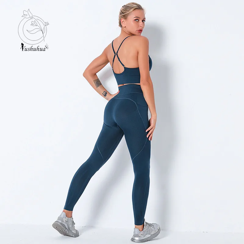 

Спортивная одежда Yushuhua для спортзала, леггинсы с боковыми карманами, собранный бюстгальтер, женский костюм, быстросохнущая дышащая спортив...